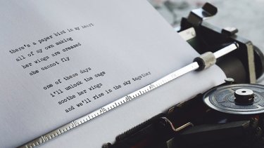 Jak napisać interpretację wiersza?